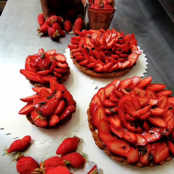 Tarte aux fraises, fraisiers